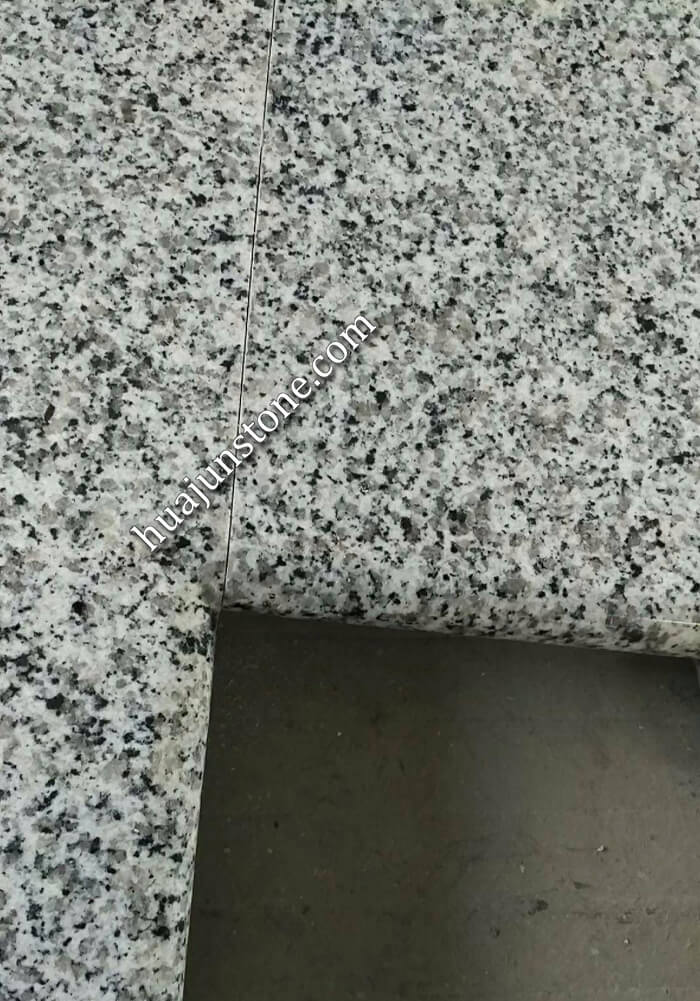 Lunal Pearl Granite Vanity Tops