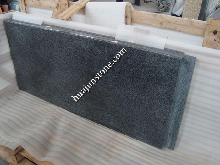 Padang Dark Kitchen Countertops